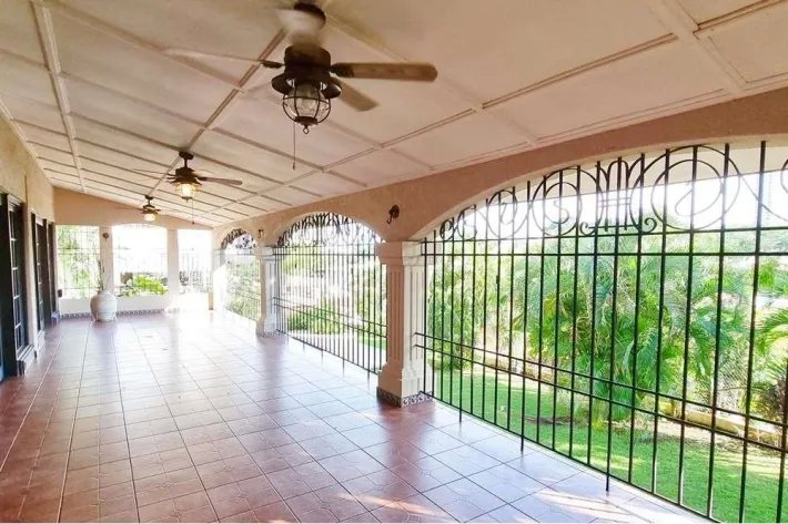 House for sale in Los Guayacanes, Panama