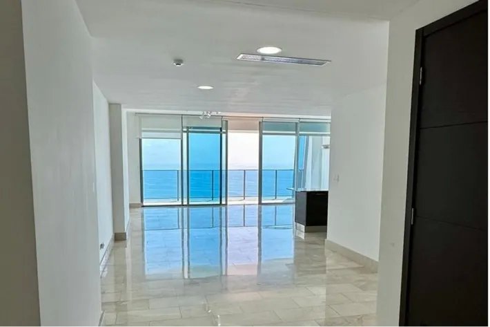 Luxury apartment for sale in Punta Pacifica, Panama