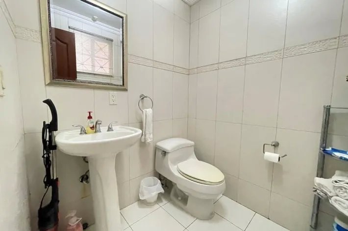 Se vende casa en Cristóbal, Colón