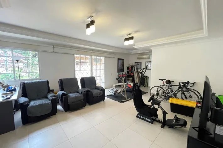 Se vende casa en Cristóbal, Colón