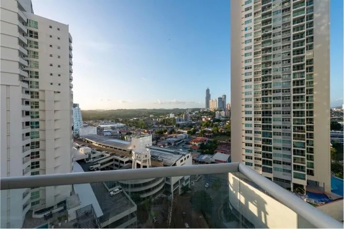 Venta de apartamento en Edison Park, Panamá