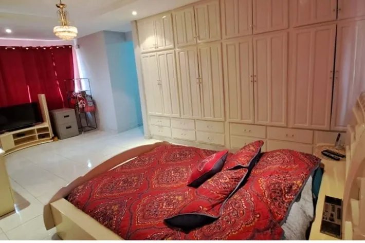 Two-story house for sale in La Chorrera, West Panama
