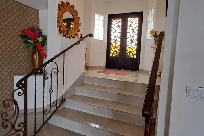 Two-story house for sale in La Chorrera, West Panama