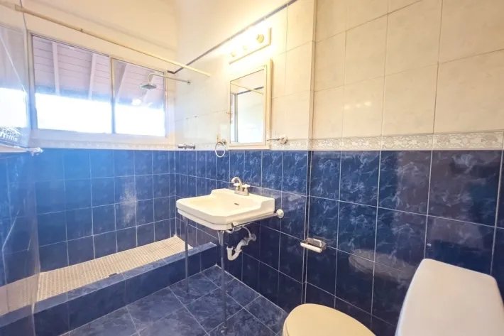 House for sale in Clayton, Albrook