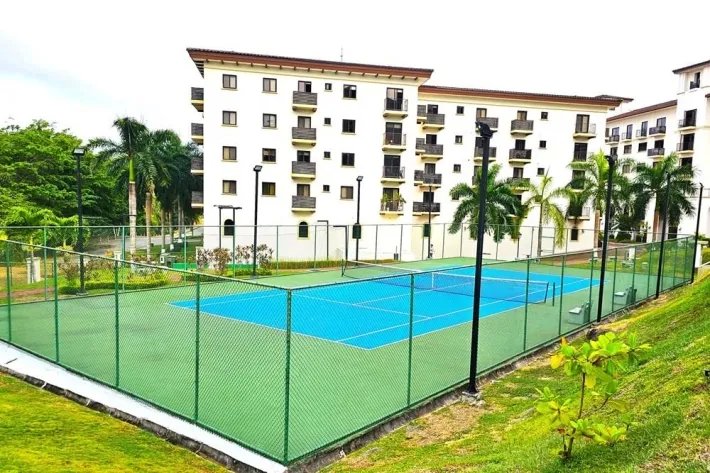 Apartment for sale in Embassy Village, Clayton, Panama