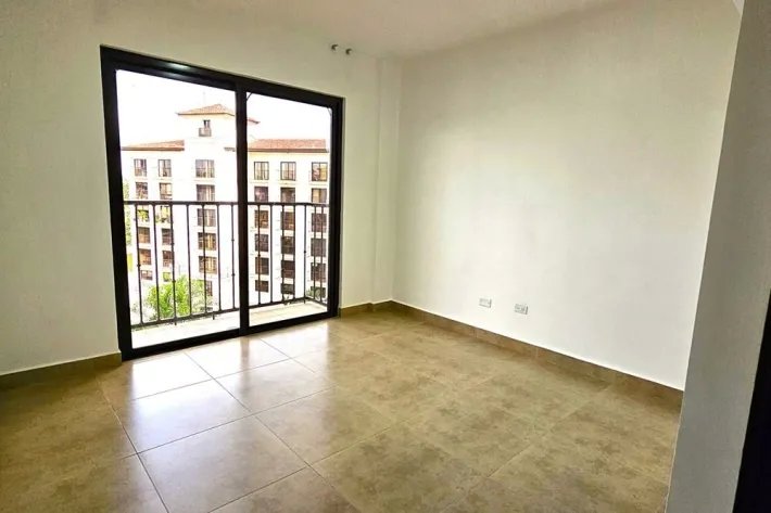 Venta de apartamento en PH Embassy Village, Clayton, Panamá