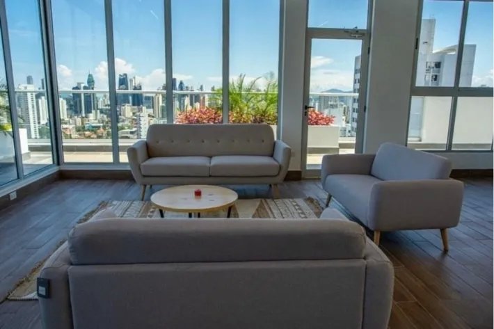 Venta de apartamentos en Carrasquilla, Panamá