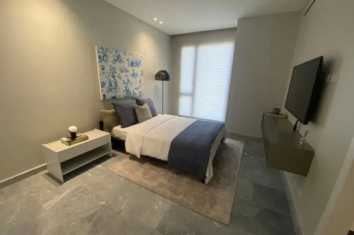 Luxury apartments facing the Pacific, Costa del Este