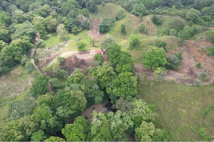 Se vende finca en Viento Frío, Santa Isabel