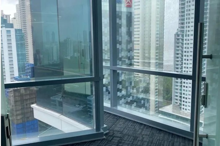 Venta de oficina ejecutiva en Financial Park, Costa Del Este