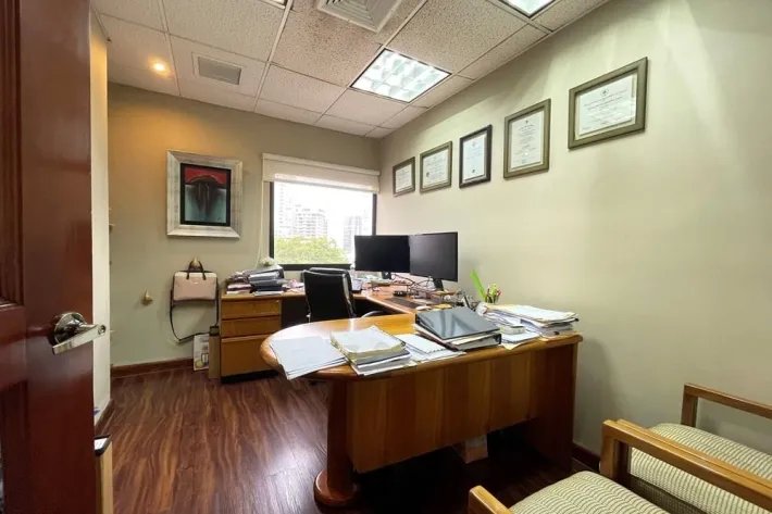 Office for sale in Federico Boyd Avenue, Panama