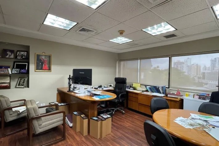 Office for sale in Federico Boyd Avenue, Panama