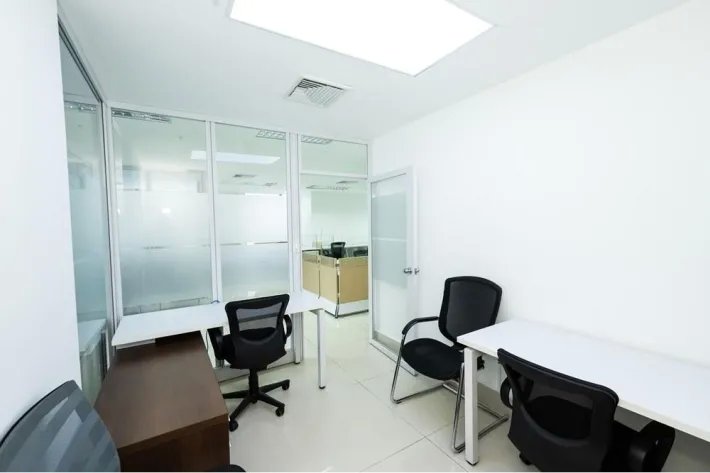 Oficina en alquiler en la Torre Bicsa, Avenida Balboa
