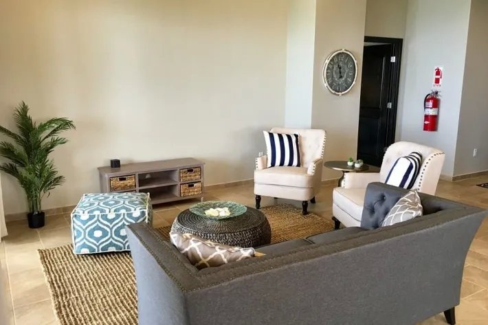 Se vende lujoso apartamento con vista al mar en Bocas del Toro