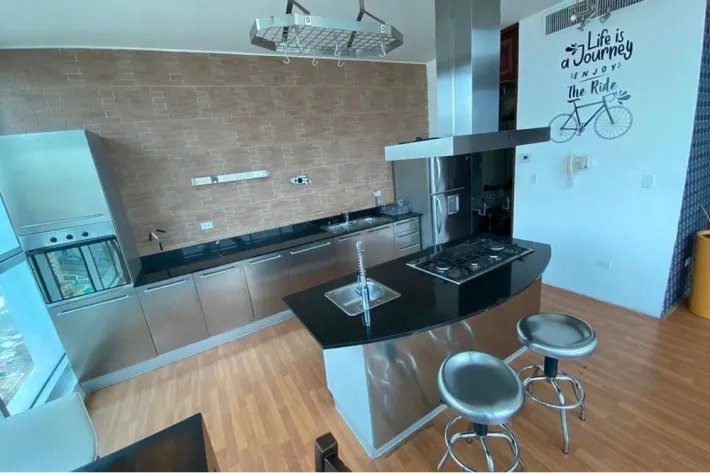 Venta de apartamento tipo loft en Punta Pacífica, Panamá