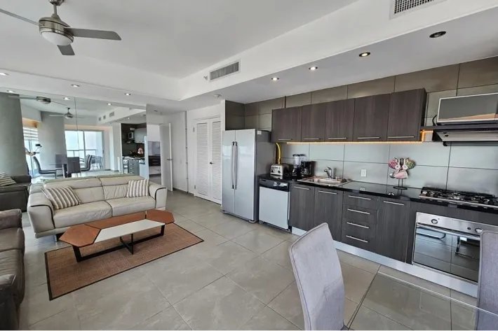 Apartment for sale at Yacht Club Tower, Avenida Balboa