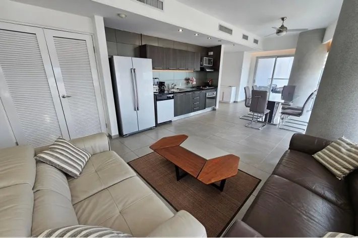 Apartment for sale at Yacht Club Tower, Avenida Balboa