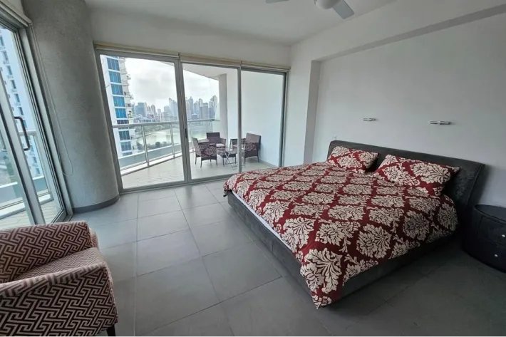 Apartment for sale at Yacht Club Tower, Avenida Balboa
