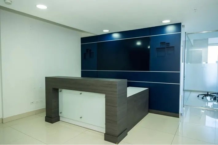 Oficina en alquiler en la Torre Bicsa, Avenida Balboa