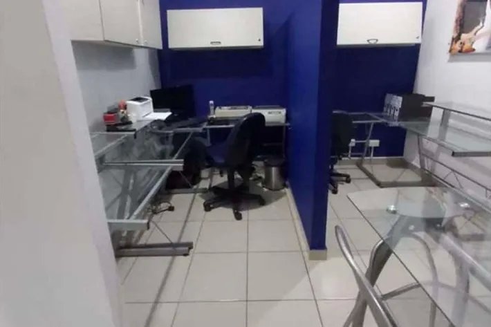 Furnished office for rent in Hi-Tech Plaza, Obarrio