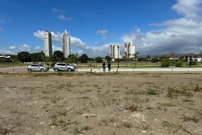 Lotes de terreno para venta en Península Estates Santa Maria Golf  Cou...