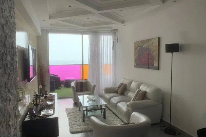 Se alquila lujoso apartamento en PH Element, Avenida Balboa