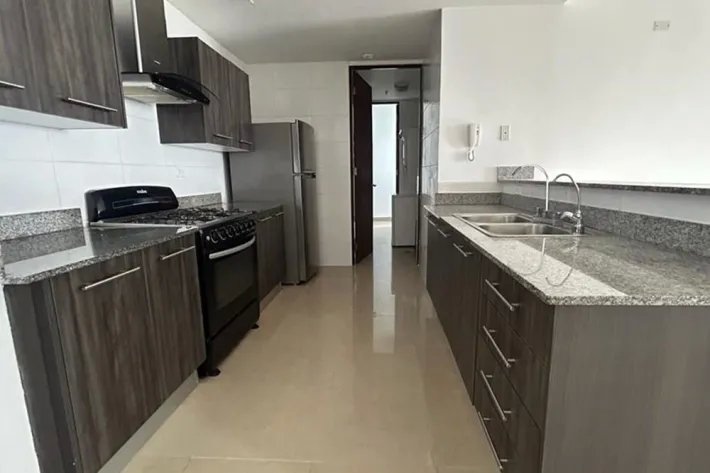 Venta de apartamento en Costa del Este, Panamá