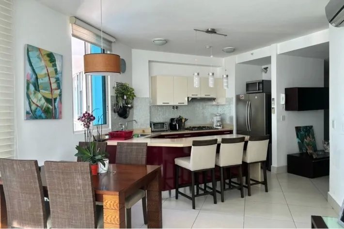 Alquiler de apartamento amoblado en PH Castellammare, Costa del Este