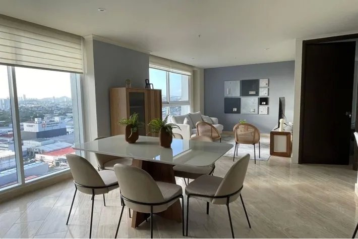 Se alquila apartamento amoblado en PH The Regent, Costa del Este
