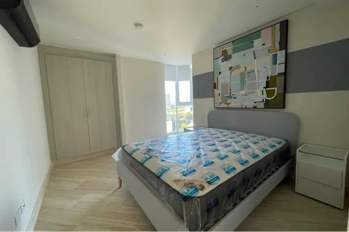 Se alquila apartamento amoblado en PH The Regent, Costa del Este
