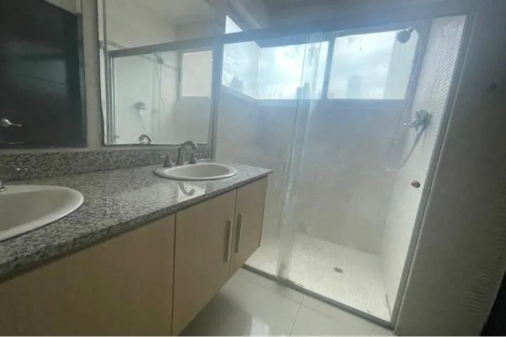 Venta de apartamento en Costa del Este, Panamá