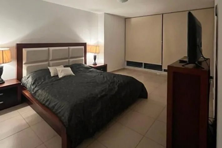 Apartamento amoblado en alquiler en Costa del Este, Panamá