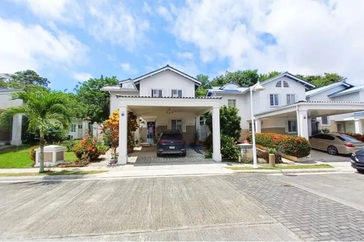 Casa en venta en PH Las Olas, Playa Dorada