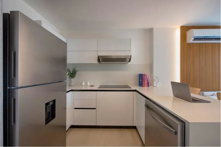 Venta de apartamento con vista al mar en Causeway de Amador