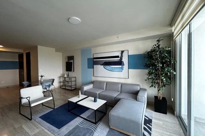 Apartamento amoblado en venta en Costa del Este, Panamá