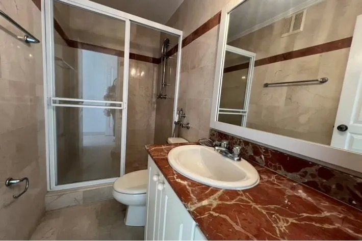 Venta de apartamento en Avenida Balboa, Panamá