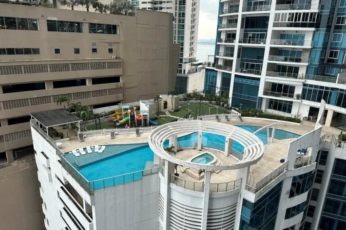 Venta de apartamento en Grand Tower, Punta Pacifica