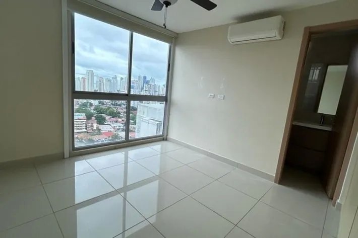 Alquiler de apartamento en Vía España