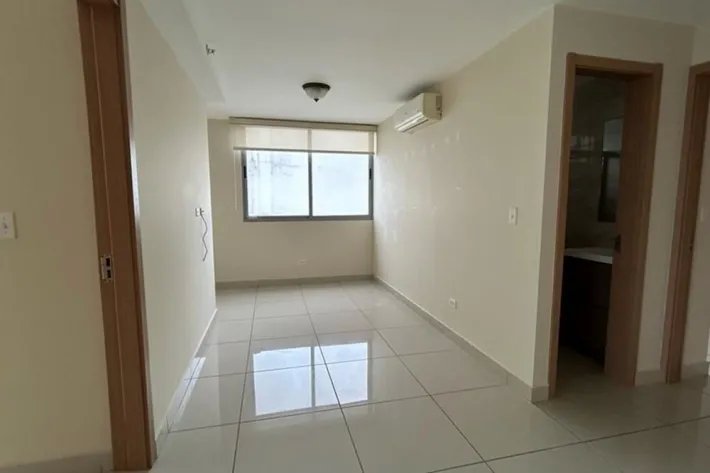 Alquiler de apartamento en Vía España