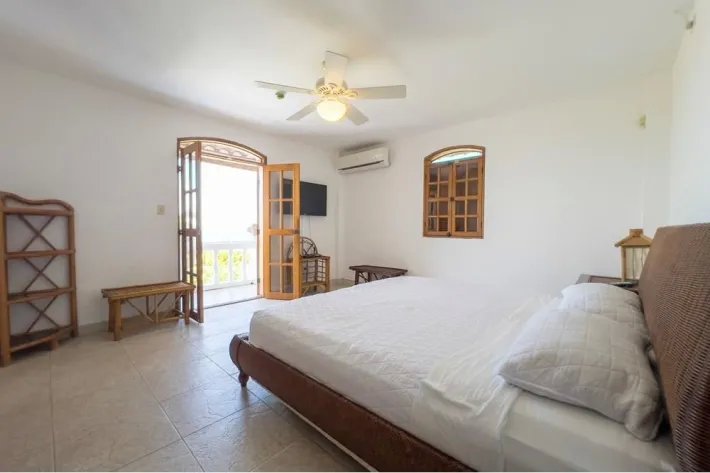 Beachfront duplex for sale in Playa Blanca, Rio Hato