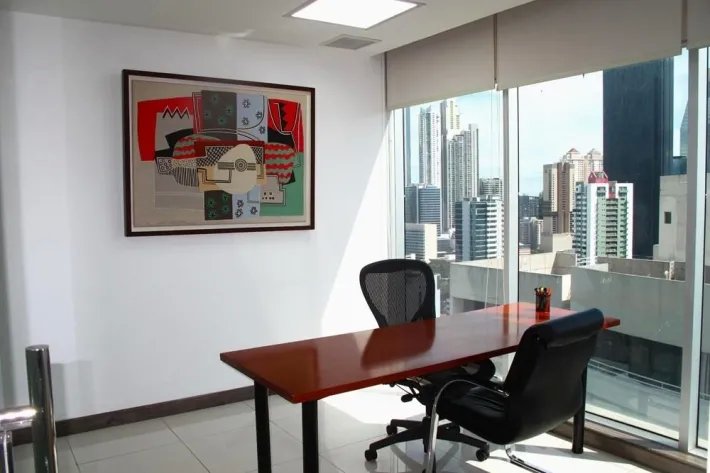 Office for sale in Obarrio, Panama