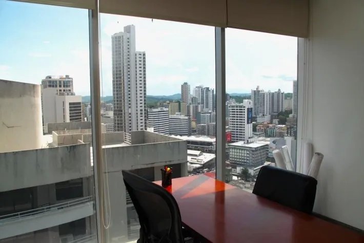 Office for sale in Obarrio, Panama