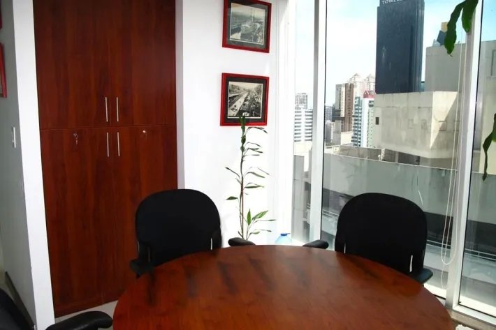 Office for sale in Obarrio, Panama