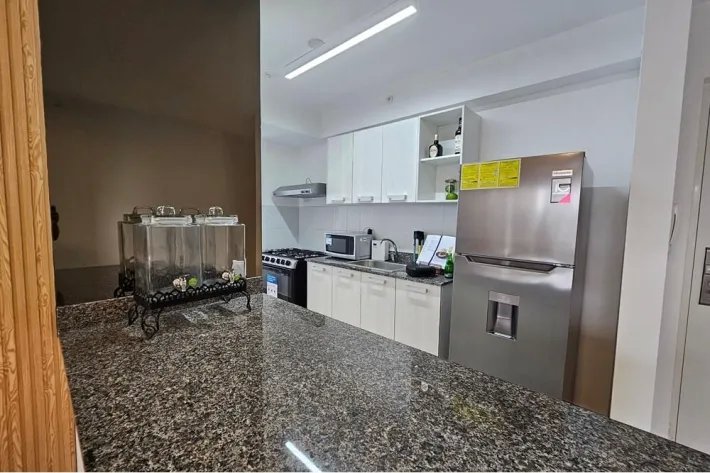 Apartments for sale on Vía España - 12 de Octubre