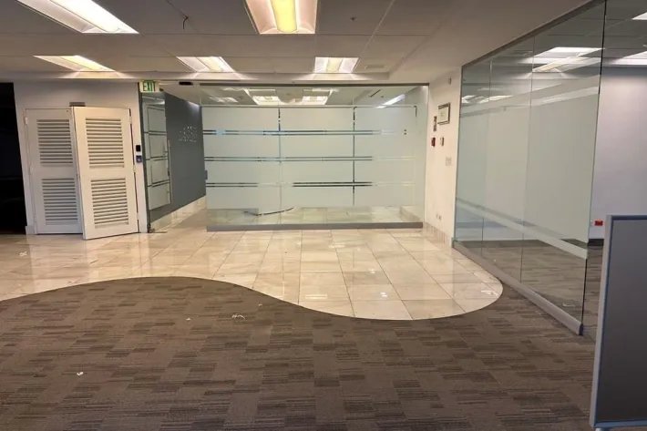 Se alquila oficina en Tower Bank, Calle 50, Panamá