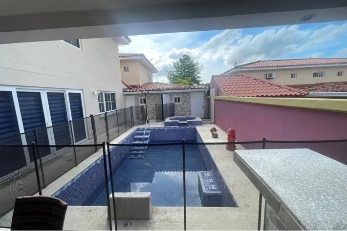Venta de casa en Brisas del Golf, Panamá