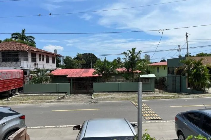 Commercial house for sale in Juan Díaz, Panama