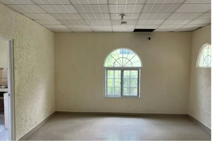 Commercial house for sale in Juan Díaz, Panama