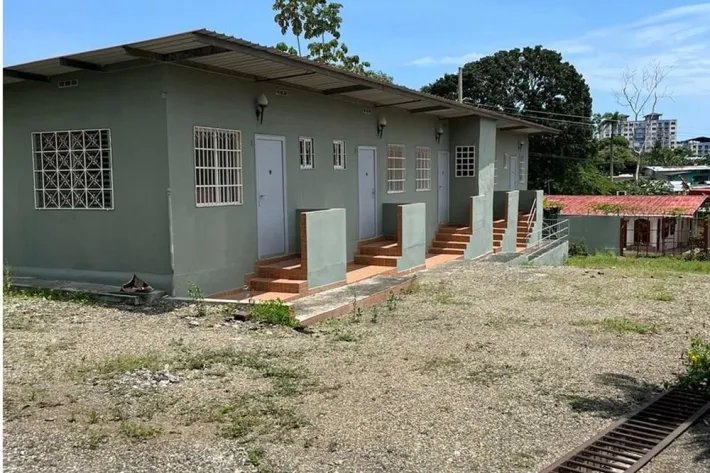 Commercial house for sale in Juan Díaz, Panama