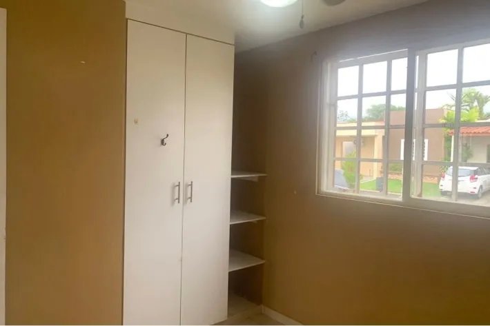 Venta de casa en Arboledas, Los Olivos, La Chorrera